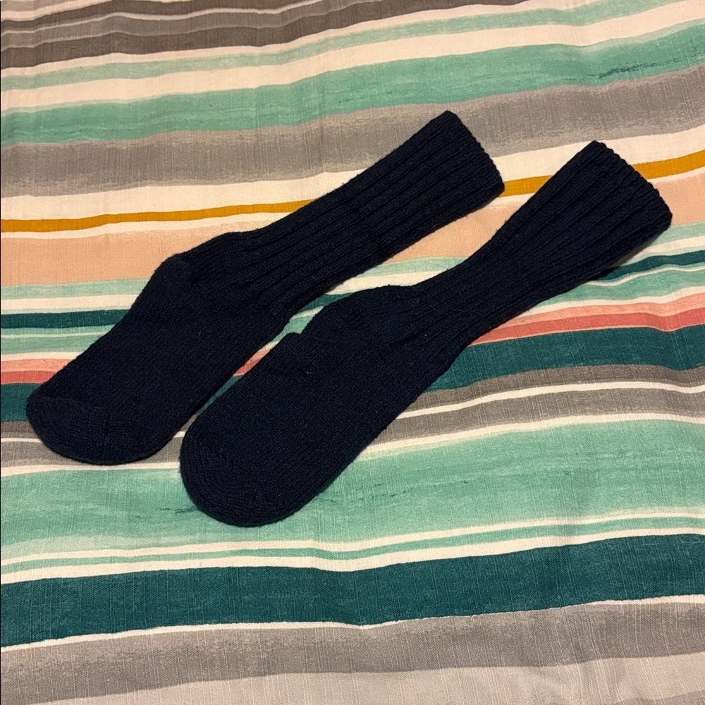 Navy wool socks